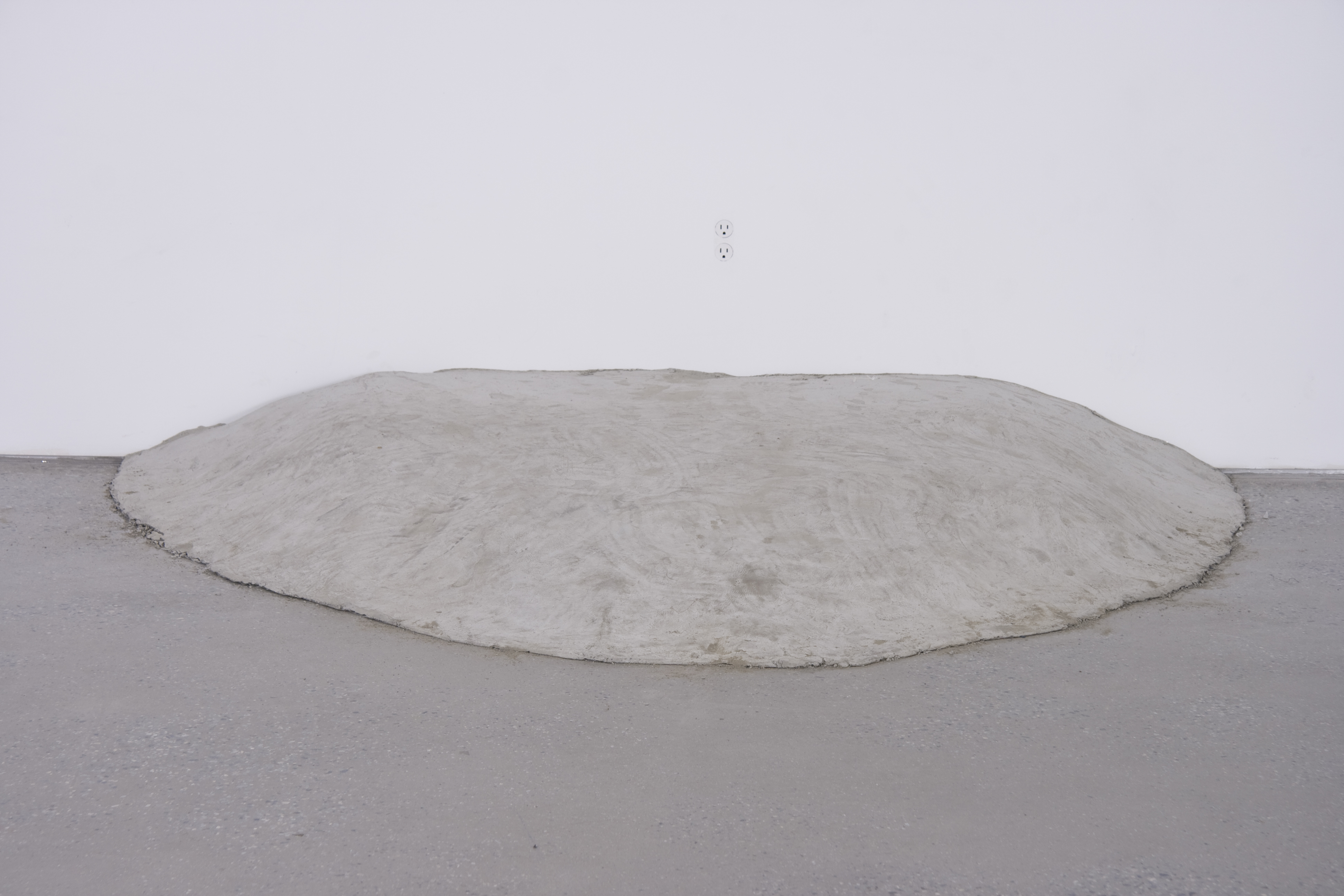 10_goingund_platformclose